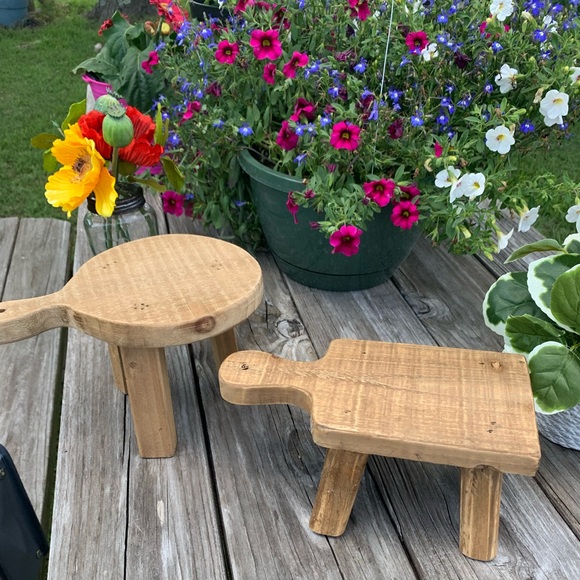 Cutest Little Stool #3 - Picture 9 of 9